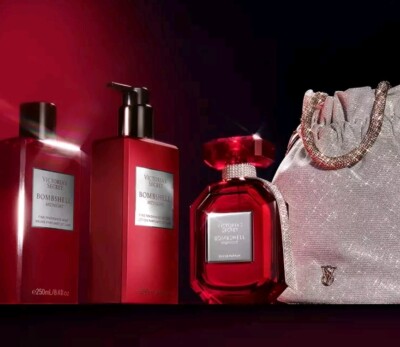4 Pcs Victoria's Secret BOMBSHELL MIDNIGHT Perfume Body Mist Spray Lotion & Bag