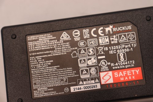Ruckus Zoneflex PoE Injector 10/100/1000 Mbps HU10685-14005B