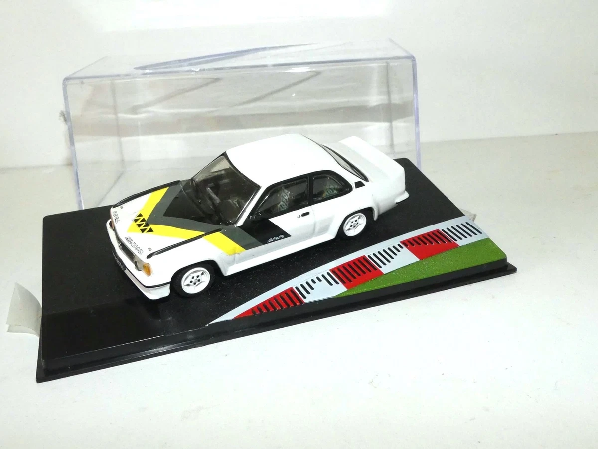 Altaya 1/18 - les plus grandes voitures de rallye n°78 - opel ascona 400 kullang