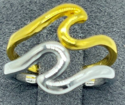 Rings. Contrasting Silver & Gold Tone Curved Wave Bands. Size 6
