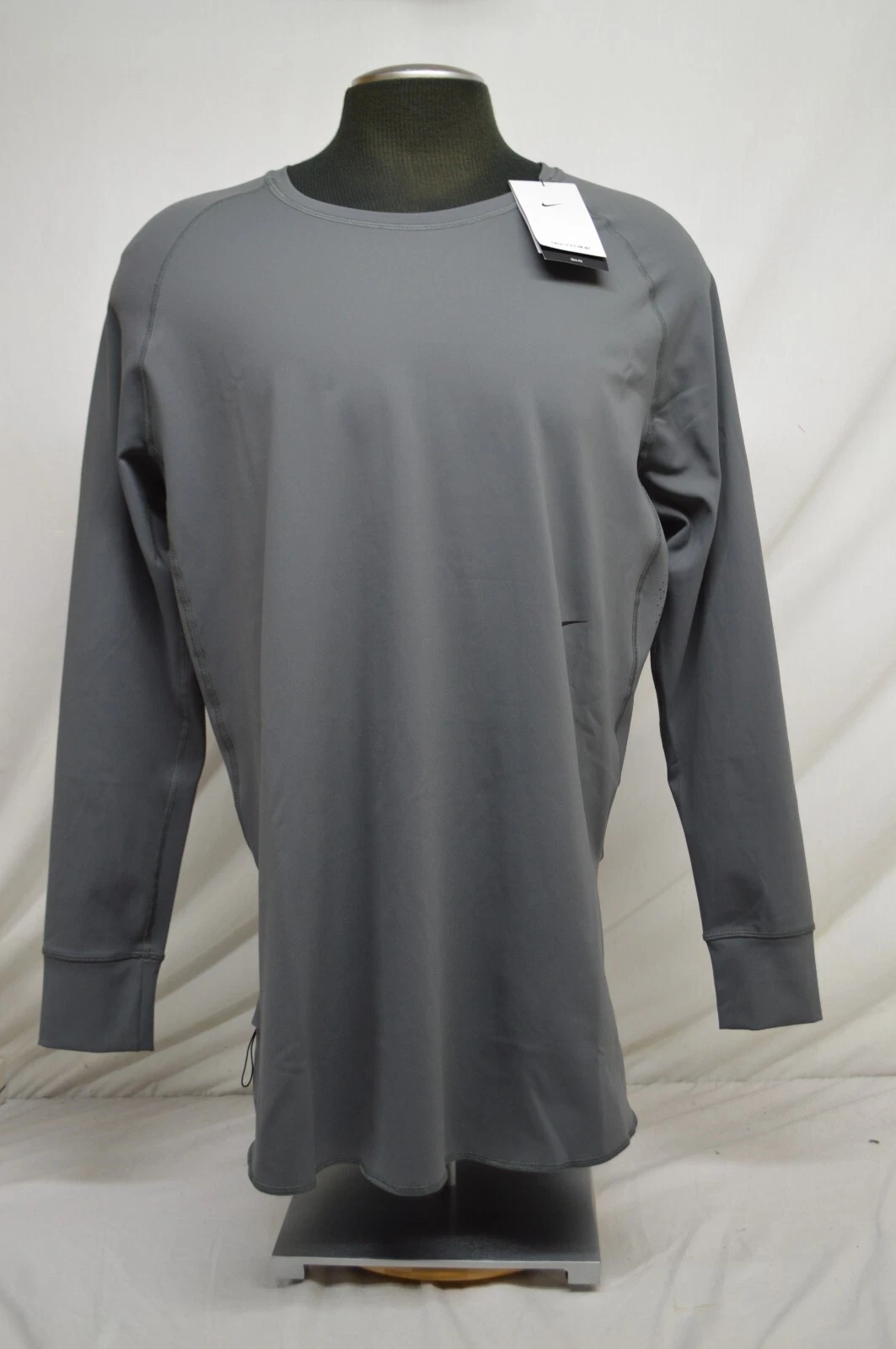 NEW Nike Men's A.P.S. Dri-FIT ADV Versatile Long Sleeve Top Grey DR1899-068 2XL