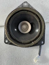 1998 1999 2000 TOYOTA SIENNA FRONT DOOR SPEAKER 86160-08070