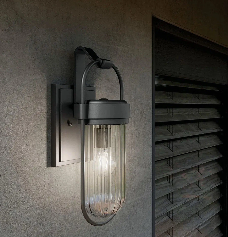 KICHLER 59124 BKT,Brix 户外壁挂黑色灯 19 英寸玻璃球,全新 — 第 4/4 张图片