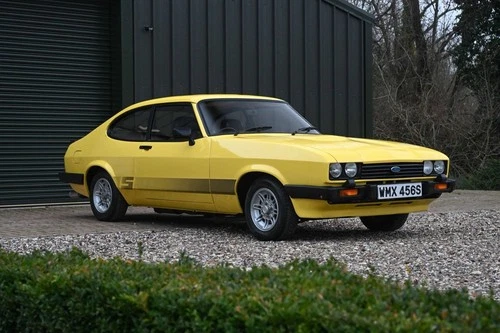ford capri MK3 3.0S signal yellow just had a full repaint - Picture 1 of 24