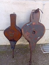 LOTTO DI DUE SOFFIETTI DA CAMINO FATTI A MANO .