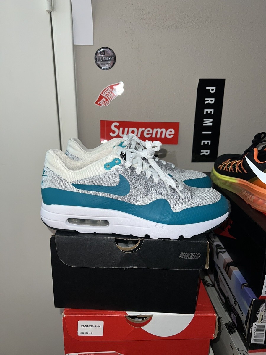 Nike Mens Air Max NIKE ID Flyknit Safari Ultra 861579-993 OG