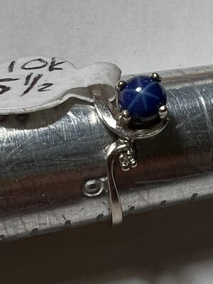 10K White Gold Ring Signed HM with Star Sapphire Diamond Accent 1/12  G-126