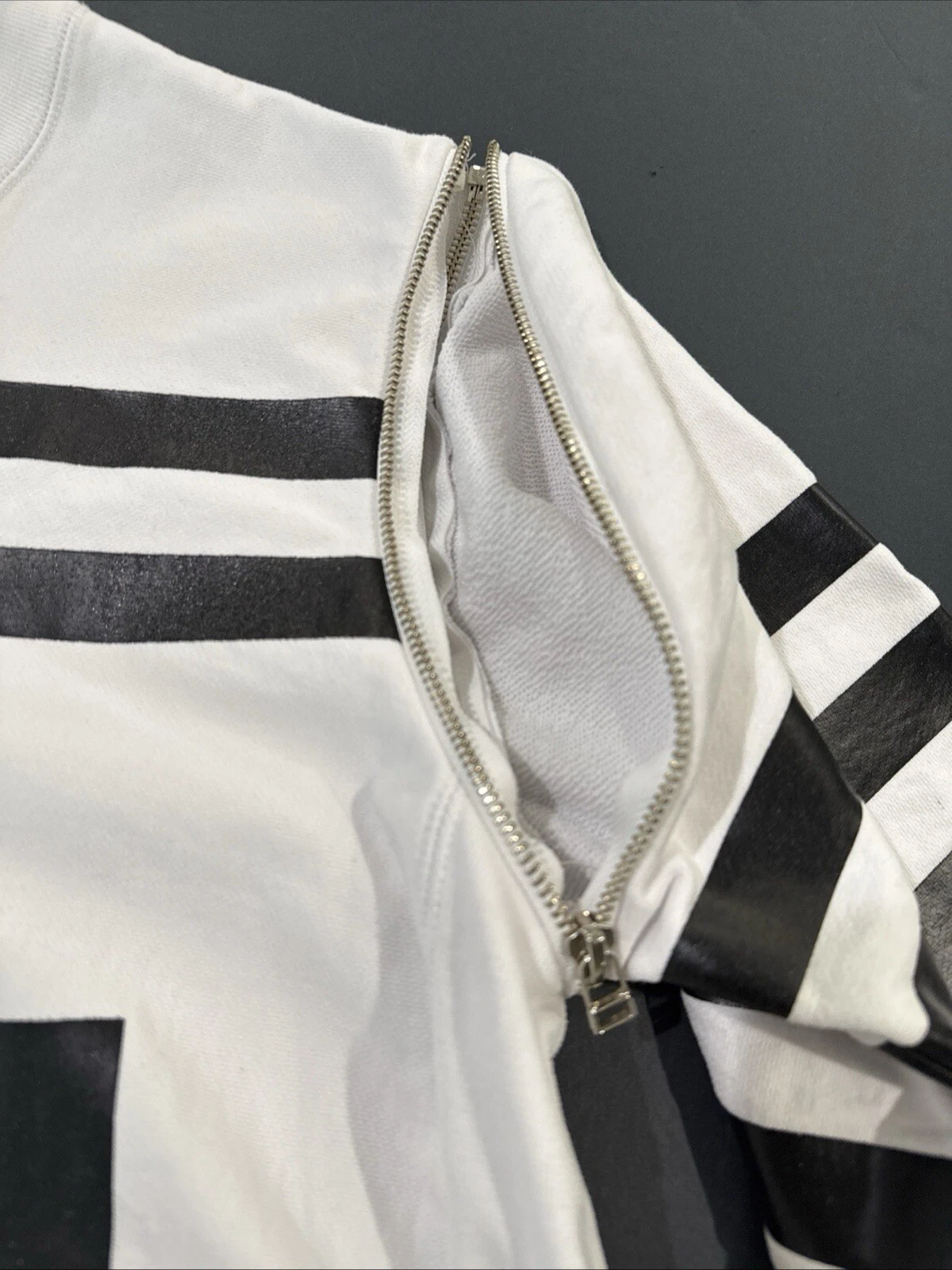 HBA (HOOD BY AIR) Felpa HOOD BY AIR HBA bianco nero cappuccio by Air HBA maniche rimovibili taglia L