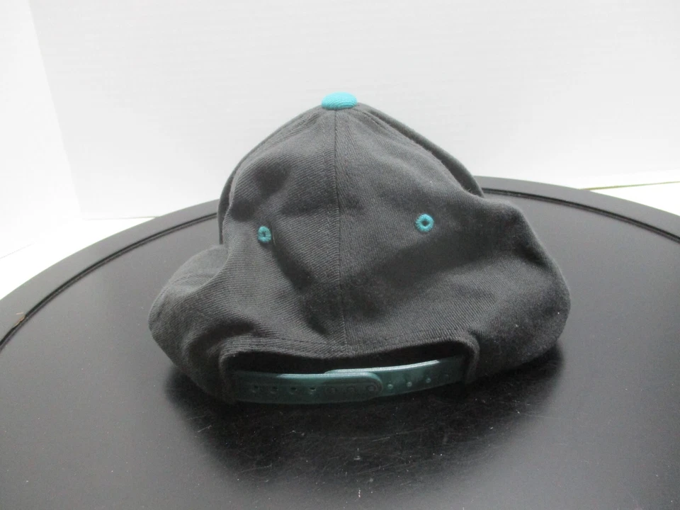 Sombrero Volcom Stones Para Hombres Gris Azul Billete Plano A Presión Trasero Lana Ajustable Acrílico Foto 3 de 4
