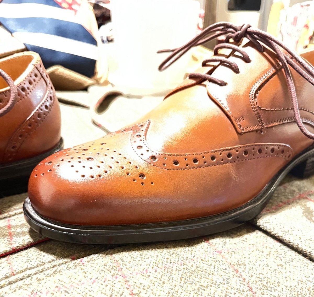 Florsheim Comfortech Wingtip Brogues Brown Leather Dress Shoes Worn Once 12M Florsheim Men main image 3