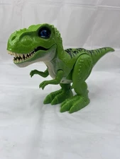 Robo Alive Attacking T-Rex Battery Robotic Toy by Zuru Dinosaur Tested Works