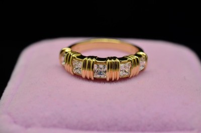 Diamonique 14K Yellow Gold 5 Stone Anniversary Ring Band Size 5.75