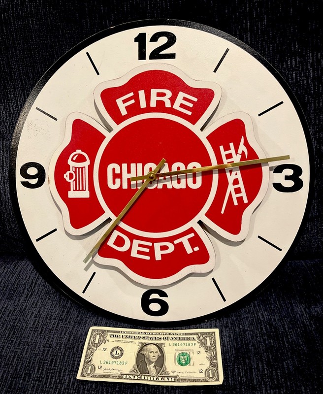 • RARE EXLNT CHICAGO FIRE DEPARTMENT••• working WALL CLOCK - Heavy Pressed Wood