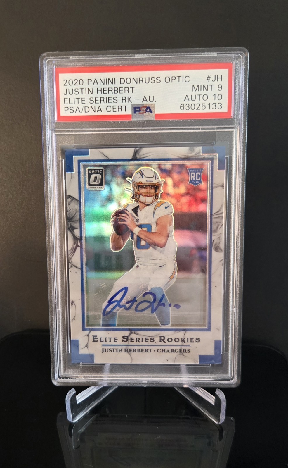#d/25 AUTO 10 PSA 9 🔥 JUSTIN HERBERT RC 2020 Donruss Optic Elite Series Rookies