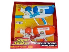 Vintage Super Soaker Max-D 5000 Twin Pack NEW in Box Rare 2000s Hasbro Toys R Us