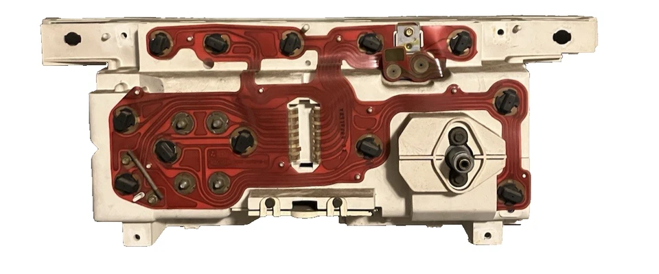 Cuadro de instrumentos velocímetro Bronco 80-86 Ford F-150 F-250 132 k Foto 4 de 4