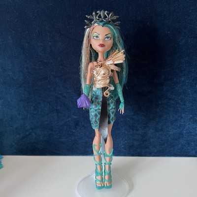 Monster High Nefera de Nile Doll Boo York Boo York Crystal Comet