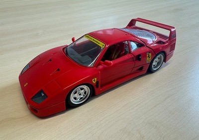 Bburago Ferrari F40 (1987) 1:18   Rot, Made in Italy, Club Edition Deutschland