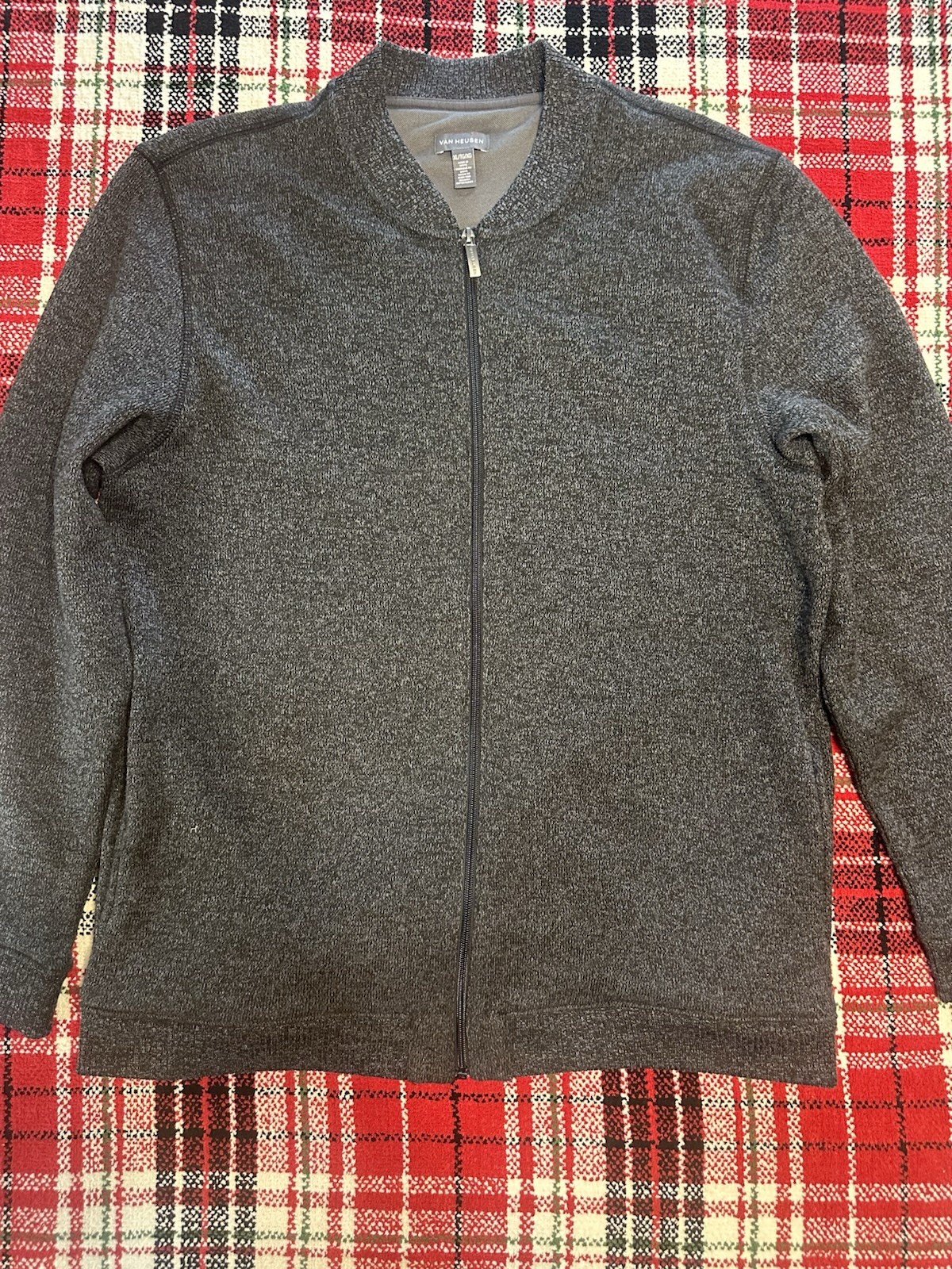 Van Heusen Men's Cardigan Full Zip Sweater Size XL Gray
