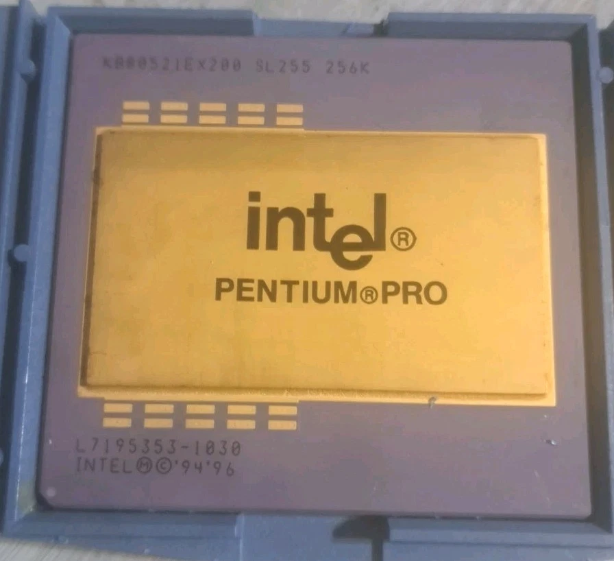 2 - Intel Pentium Pro 200 MHz 256K Socket 8 CPU KB80 SL255 Gold Recovery LikeNew - Image 2 of 4