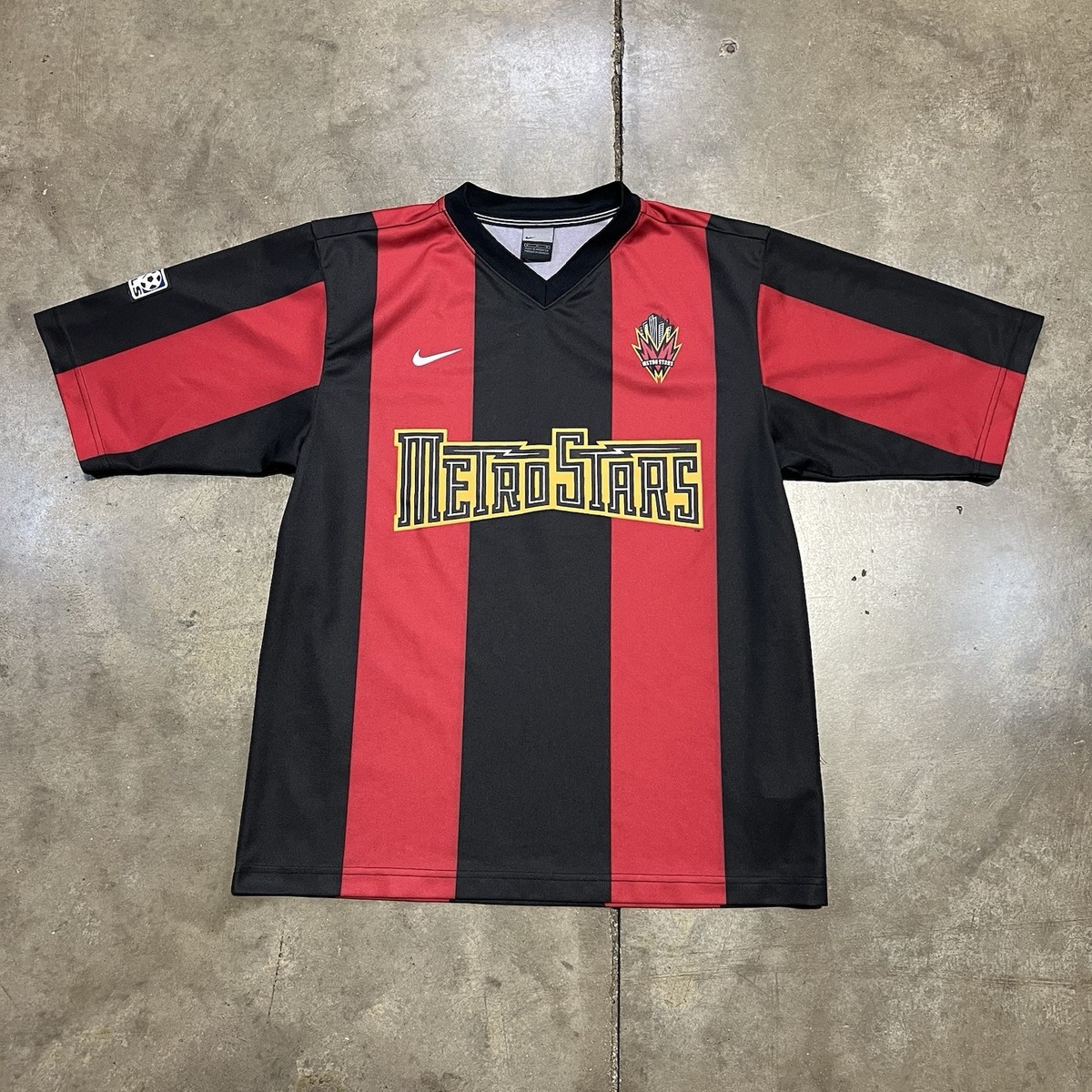 MLS メトロスターズ ユニフォーム　激レア Vintage New York Metro Stars Red Bull Nike Soccer Jersey Med