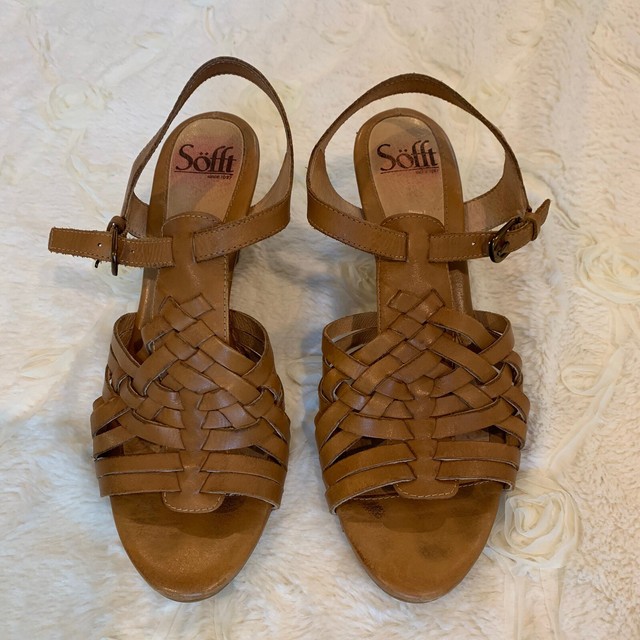 sofft brown sandals