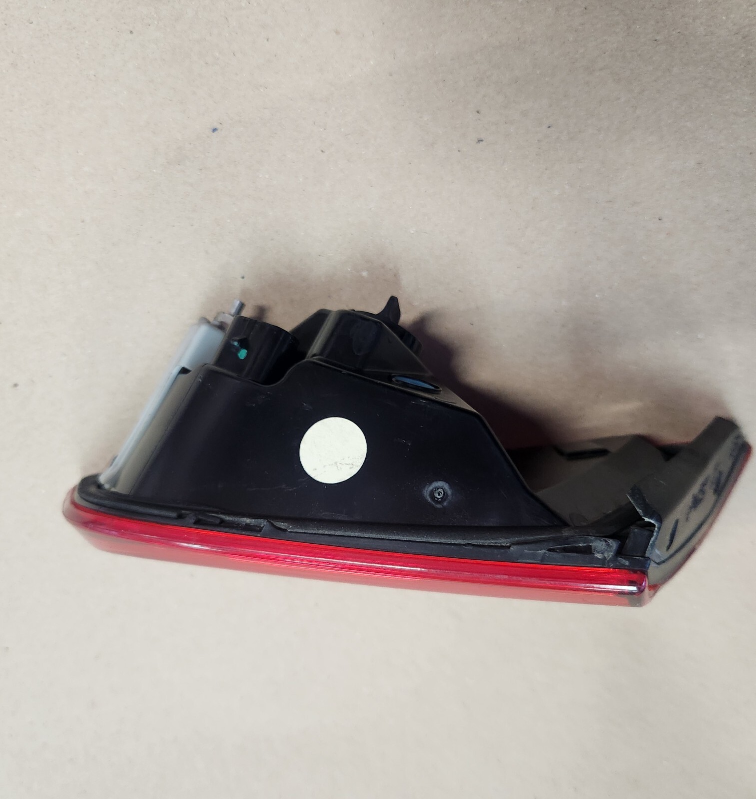 2014-2019 Maserati Ghibli Trunk Decklid Inner Left Taillight OEM 06700046820
