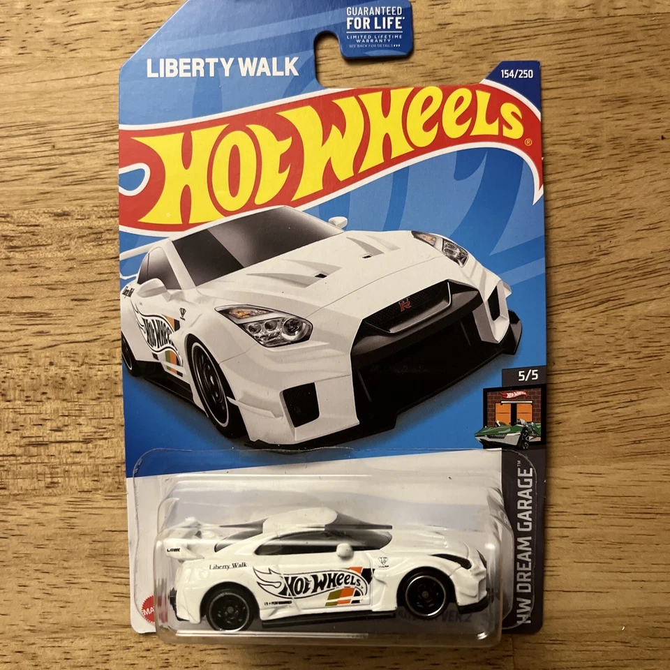 Hot Wheels HW Dream Garage Set Of 16 - Image 3 of 4