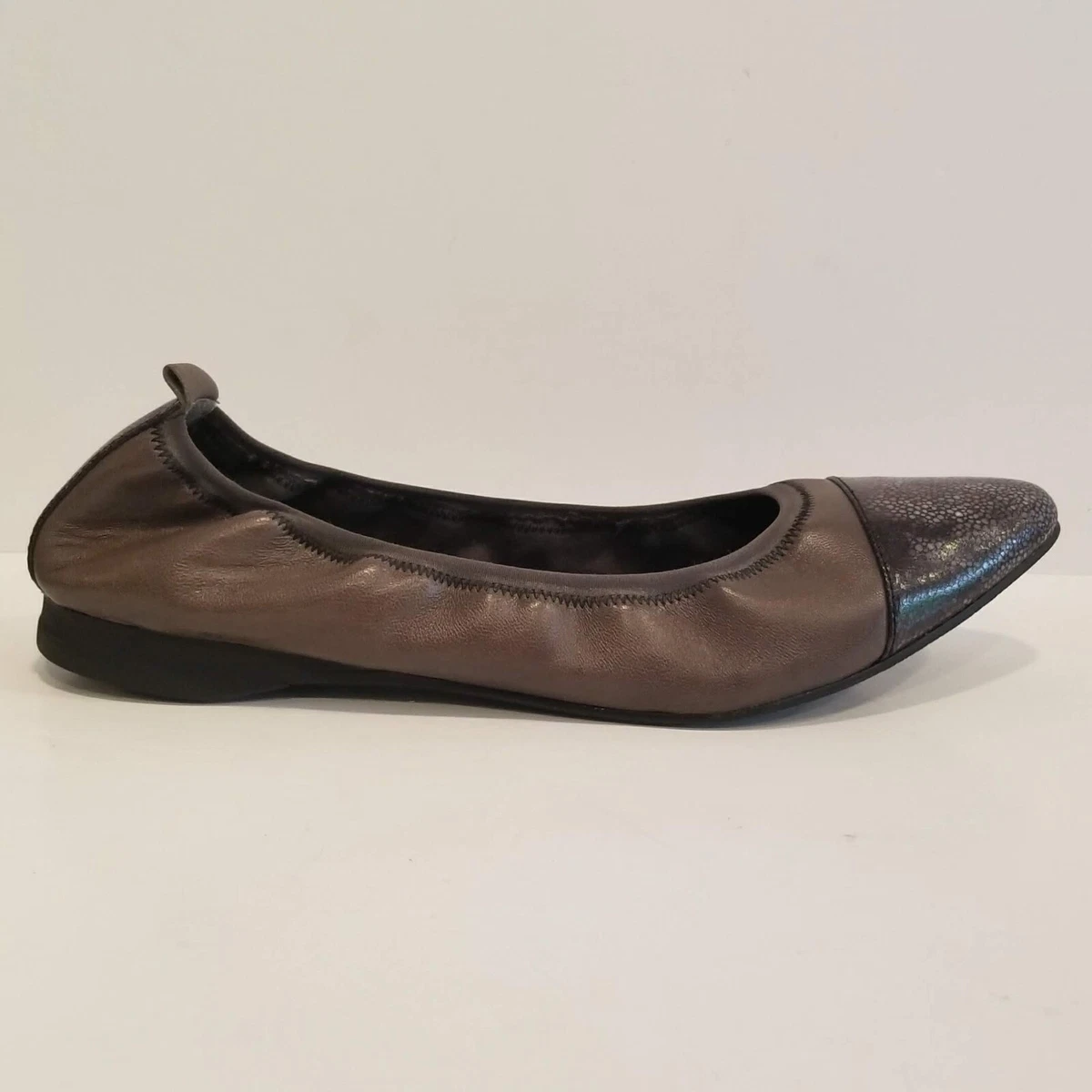 Gray leather hotsell flats