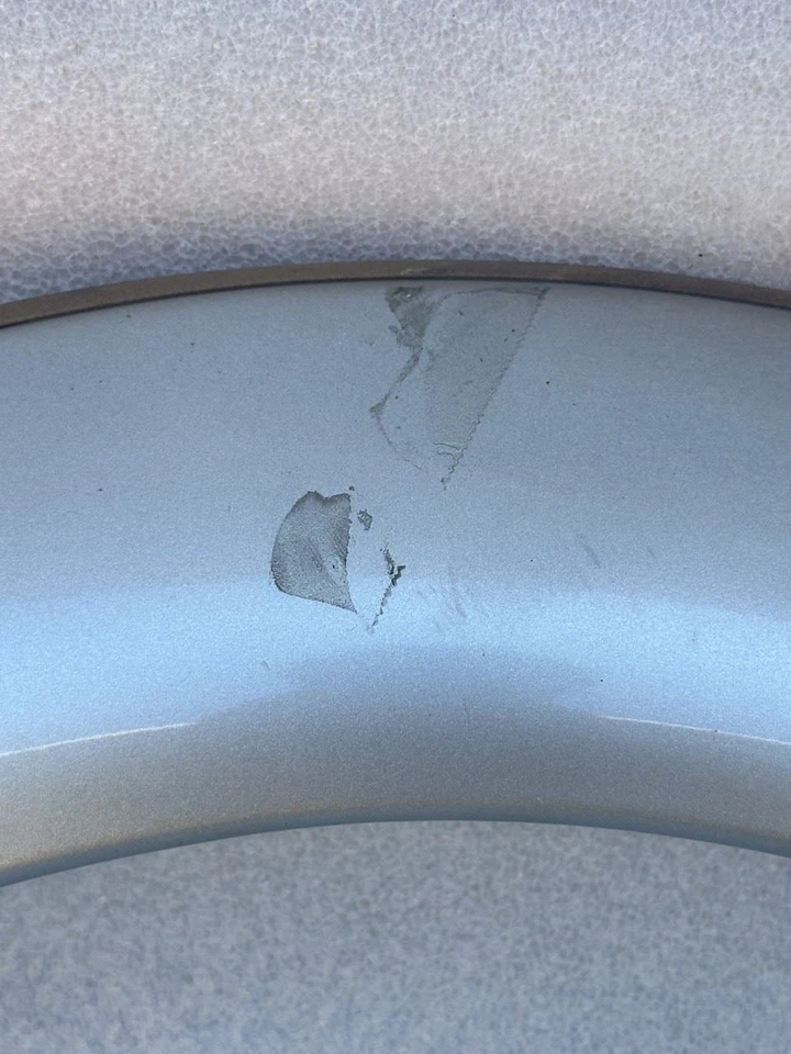 1997 1998 1999 MITSUBISHI MONTERO SPORT RIGHT FENDER FLARE MOLDING ARCH TRIM - Image 2 of 4