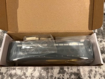 Monoprice 7304 Mini Patch Panel 12-Port Cat6 10 Inch Vertical - Brand New