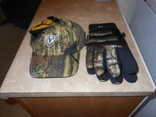 Ladies Scentblocker Mossy Oak Break-Up Infinity Ball Cap & Camo Hunting Gloves L