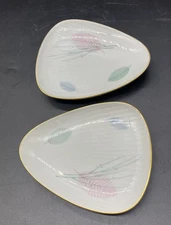 Thomas Rosenthal Pair MCM Ribbed Pastel Flowers Porcelain Nut Dish Butter Plates