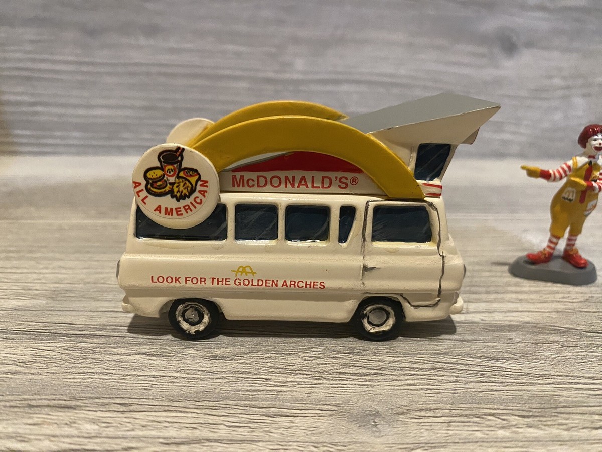 McMemories 1997 Collectibles Club Welcome To McDonald's Van w