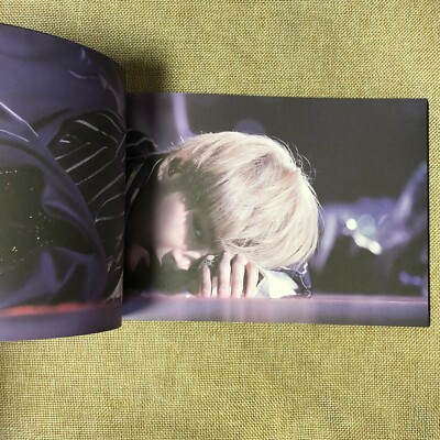 BTS V TAEHYUNG [The Wings Tour Essay Book for V] Official