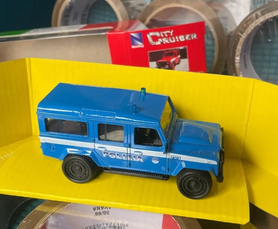 LAND ROVER DEFENDER PASSO LUNGO POLIZIA di Stato NEW RAY NEWRAY 1/43 camionetta - Immagine 2 di 4