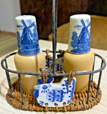 Vintage Wooden Salt & Pepper Shakers W/ Ceramic Tops & Metal Stubble Basket 230g