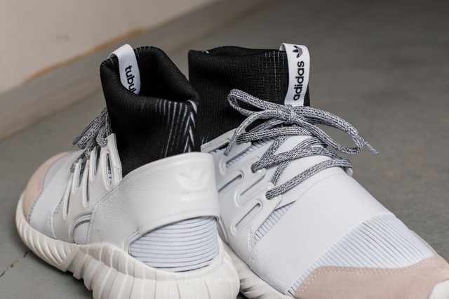adidas tubular 2017
