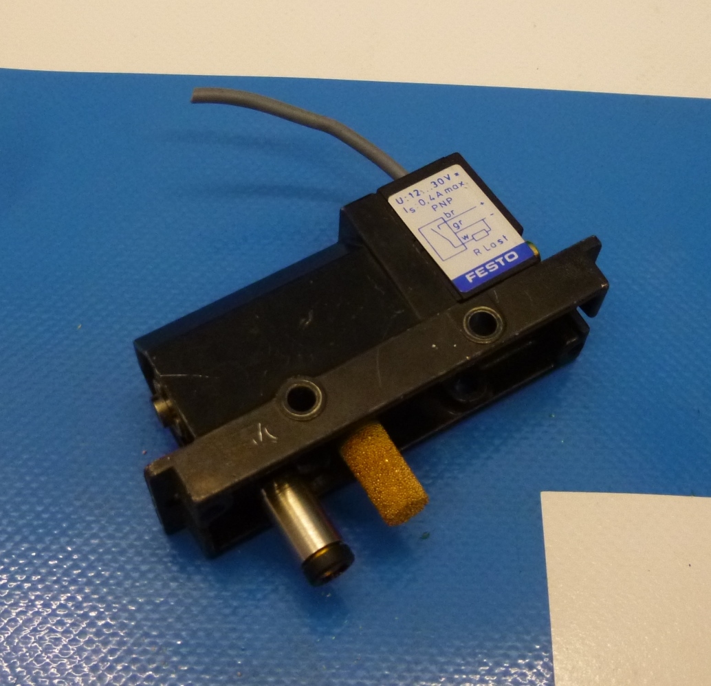 FESTO Pressure Switch PE Converter PEN-M5 8625 (Invoice Including VAT)