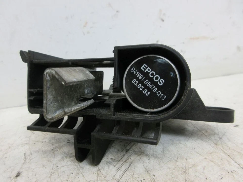 Terminal de batería potencial de distribuidor compatible con AUDI A3 (8P1) 3.2 V6 QUATTRO Foto 4 de 4