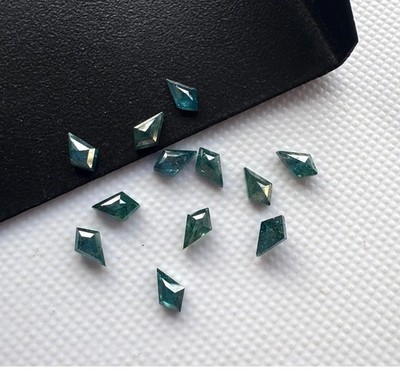 5 x 3 mm Drachen Schild geformt Fancy Blue Rosenschliff natürlicher Diamant e...