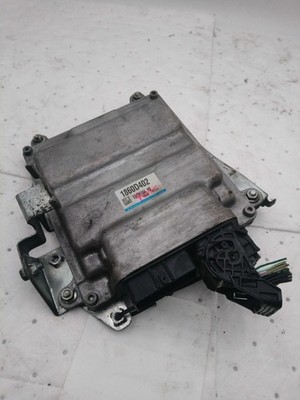 Used Engine Control Module (ECM) fits: 2019 Mitsubishi Eclipse cross Electronic