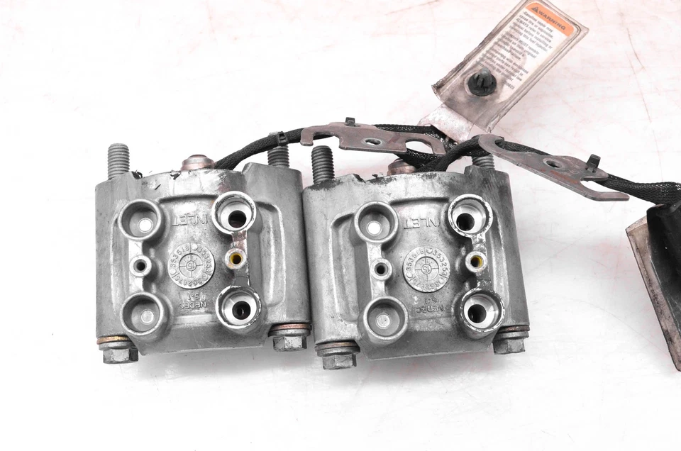 17 Ski-Doo Freeride 800R E-Tec Fuel Injectors 137" - Imagem 2 de 3