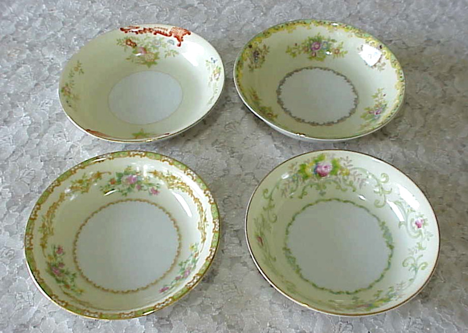 Vintage Mismatched China Berry Bowls Fruit Dessert (4) Floral Design Bands 