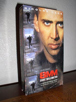 8MM starring Nicolas Cage & Joaquin Phoenix (VHS, 1999, Closed Captioned)