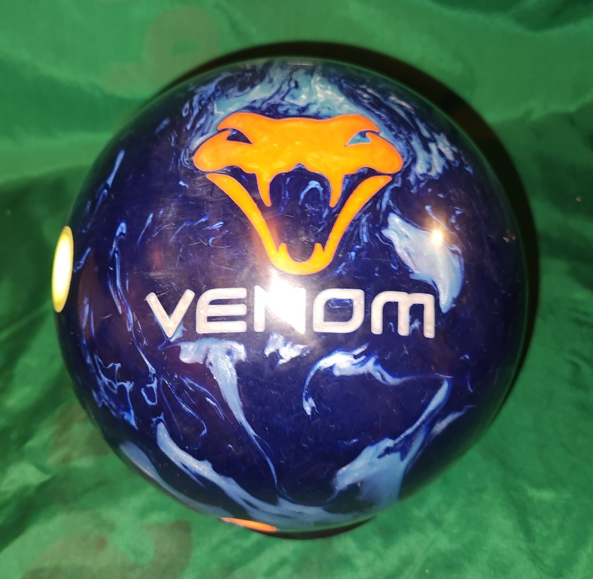 Motiv Blue Coral Venom Bowling Ball 15 lbs Preowned Span 4 1