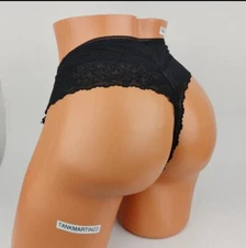 NWT LANE BRYANT CACIQUE PLUS 18/20 COTTON THONG BLACK WITH BLACK LACE PANTY 