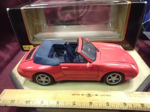 maisto porsche 911 carrera cabriolet 1994