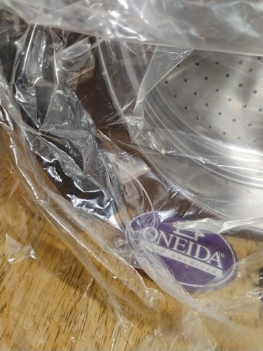 Oneida Stainless Steel 5 Qt Steamer Insert - Picture 2 of 14