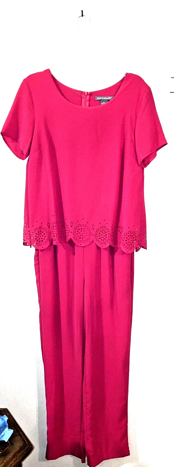 Raspberry Pink Scalloped Hem Top Lined Jumpsuit  Size small Kate & Mallory